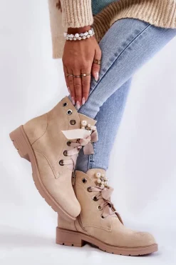 Zamszowe Ocieplane Botki Na Suwak Z Perłami Beżowe Raiso