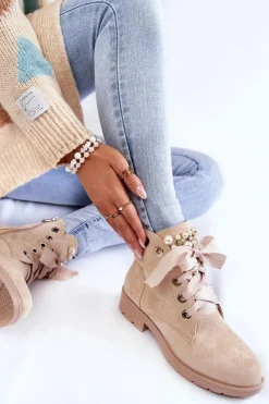 Zamszowe Ocieplane Botki Na Suwak Z Perłami Beżowe Raiso