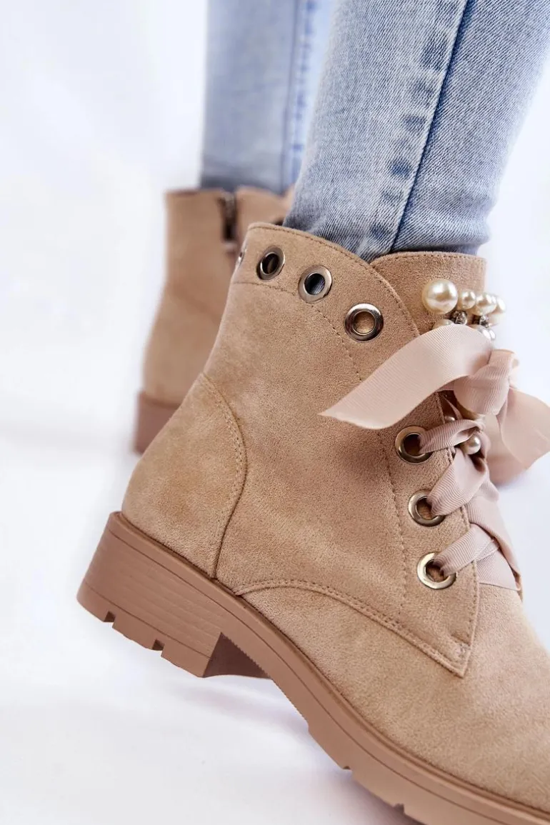 Zamszowe Ocieplane Botki Na Suwak Z Perłami Beżowe Raiso