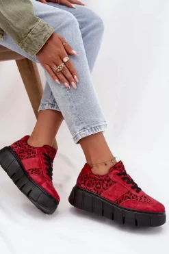 Zamszowe Ocieplane Sneakersy Damskie Na Masywnej Platformie Vinceza 66841 Panterka Czerwone