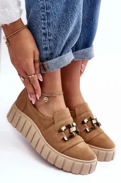 Zamszowe Półbuty Damskie Na Platformie Z Ozdobą Ciemnobeżowe Lewski 3398