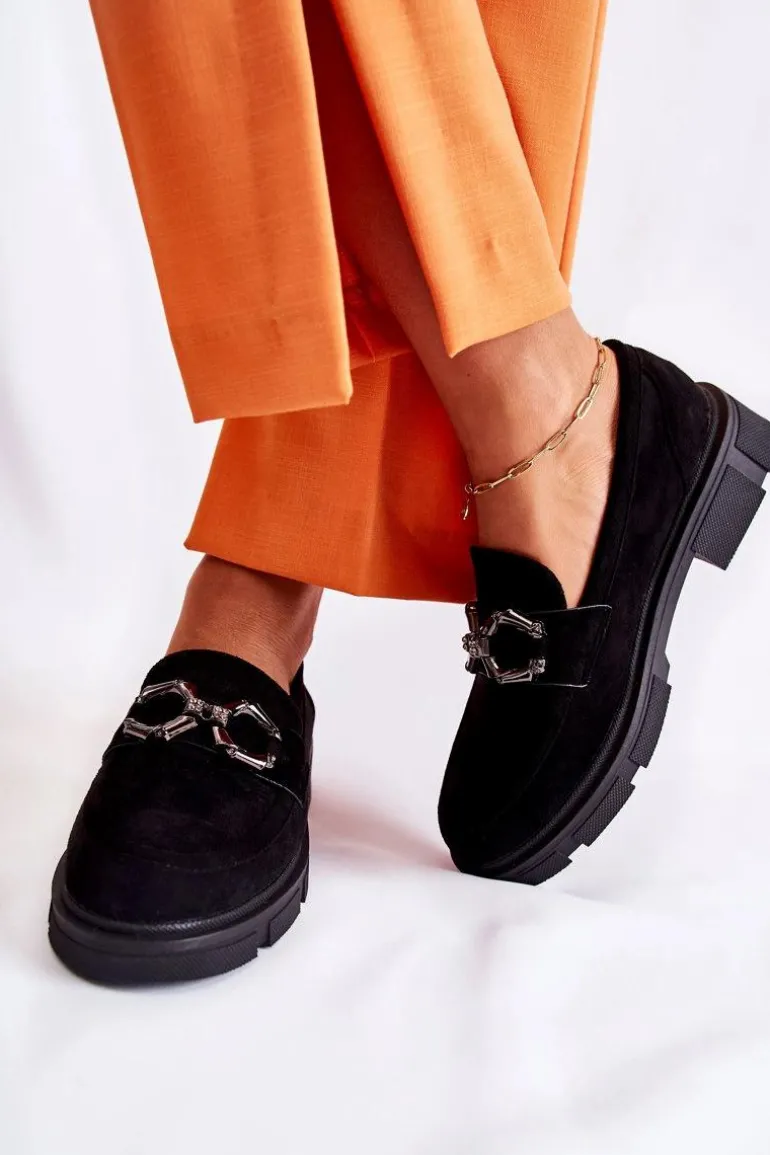 Zamszowe Półbuty Loafery Z Ozdobą Czarne Janissa