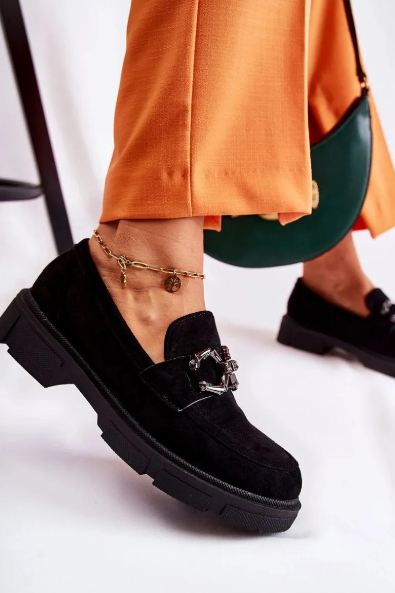 Zamszowe Półbuty Loafery Z Ozdobą Czarne Janissa