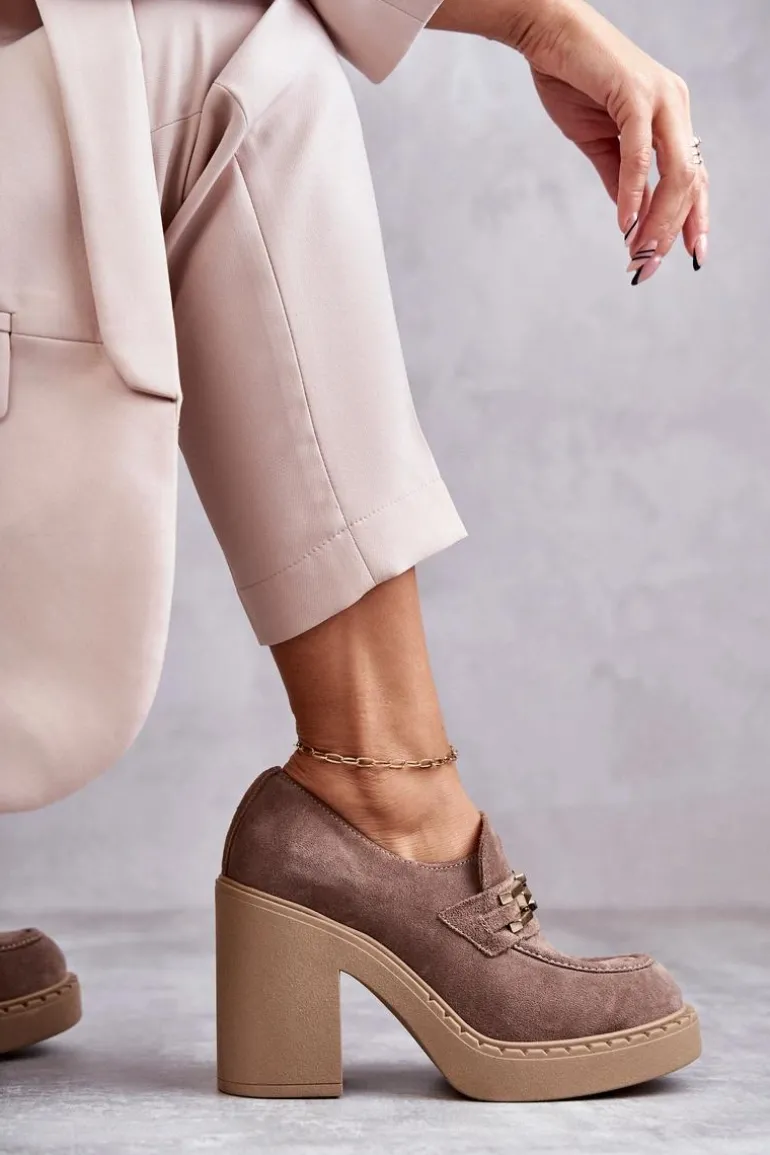 Zamszowe Półbuty Na Masywnym Słupku Beżowe Lemar Jaime