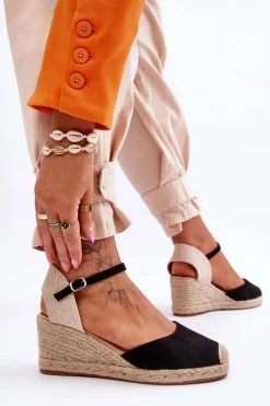 Zamszowe Sandałki Espadryle Na Koturnie Czarne Cammer