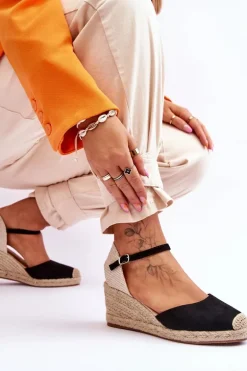 Zamszowe Sandałki Espadryle Na Koturnie Czarne Cammer