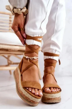 Zamszowe Sandałki Espadryle Na Koturnie Camel Shanny