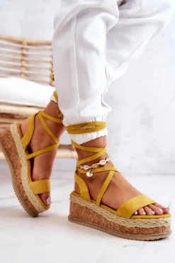 Zamszowe Sandałki Espadryle Na Koturnie Żółte Shanny