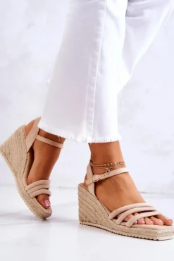 Zamszowe Sandałki Na Koturnie Beżowe Louisiana