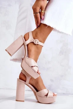 Zamszowe Sandałki Na Obcasie Beżowe Semilla