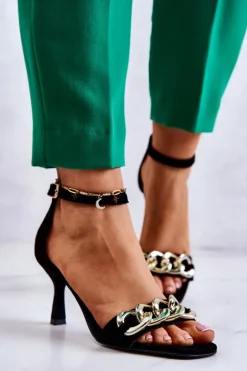 Zamszowe Sandałki Na Obcasie Laura Messi 2366 Czarne