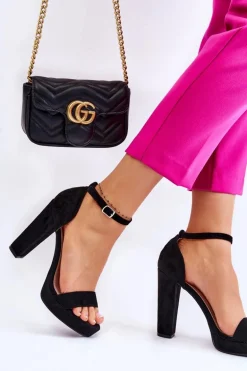 Zamszowe Sandałki Na Słupku Czarne Spectacular