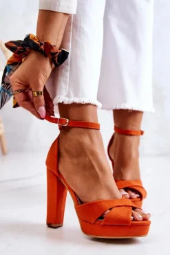 Zamszowe Sandałki Na Słupku Pomarańczowe Lanelle