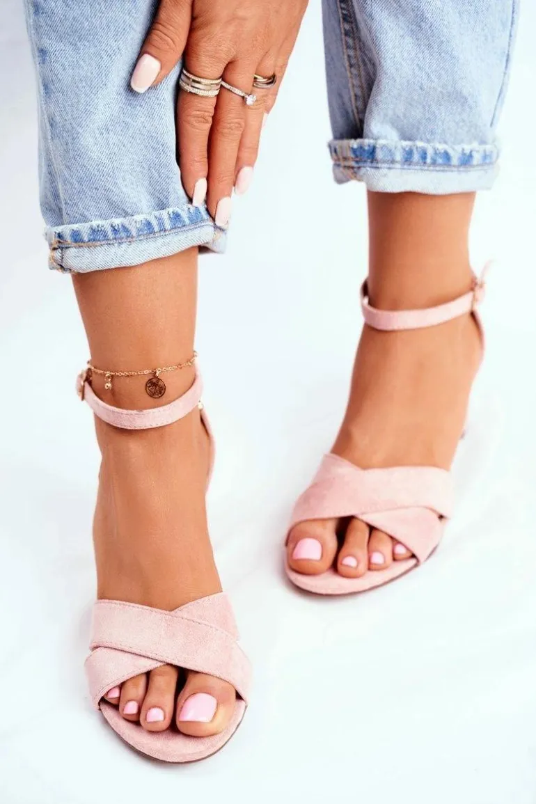 Zamszowe Sandałki na Słupku Różowe Nela