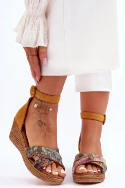 Zamszowe Sandały Na Koturnie Maciejka 04565-43 Pomarańczowe