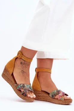 Zamszowe Sandały Na Koturnie Maciejka 04565-43 Pomarańczowe