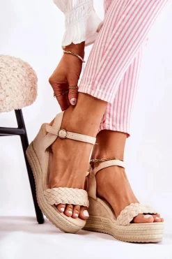 Zamszowe Sandały Na Koturnie Beżowe Gabriela