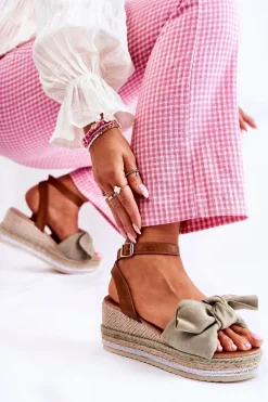 Zamszowe Sandały Na Koturnie Zielone Natina