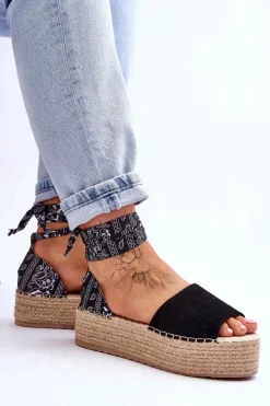 Zamszowe Sandały Na Koturnie Czarne Livia