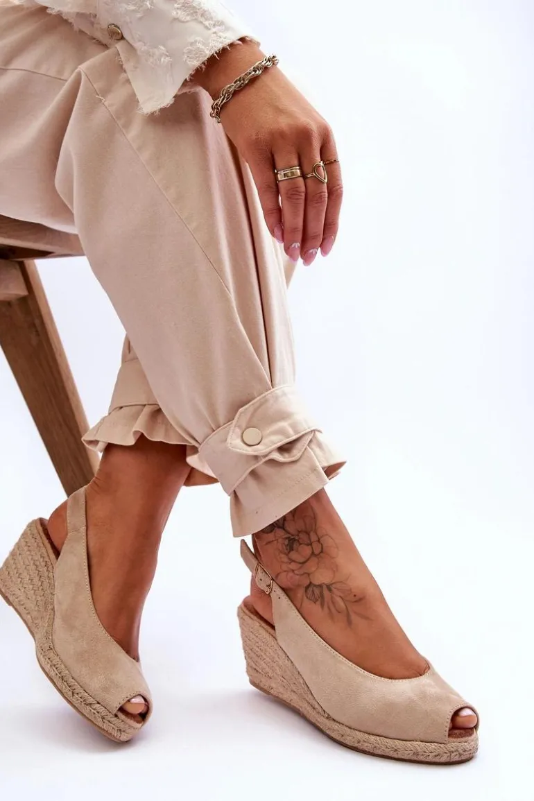 Zamszowe Sandały Na Koturnie Beżowe Elsie