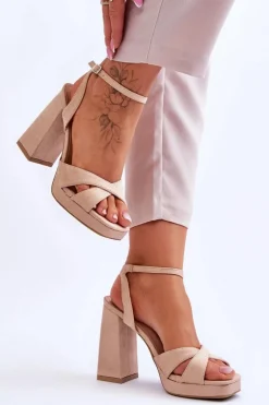 Zamszowe Sandały Na Kwadratowym Obcasie Beżowe Powerful