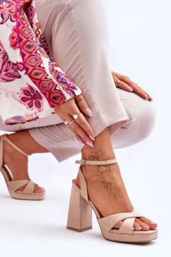 Zamszowe Sandały Na Kwadratowym Obcasie Beżowe Powerful