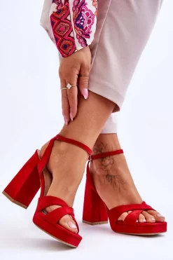 Zamszowe Sandały Na Kwadratowym Obcasie Czerwone Powerful