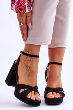 Zamszowe Sandały Na Kwadratowym Obcasie Czarne Powerful