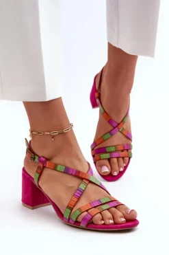 Zamszowe Sandały Na Niskim Słupku Maciejka 06653-15 Fuksja