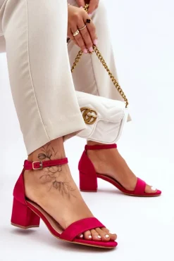 Zamszowe Sandały Na Niskim Obcasie Fuksja Quincy