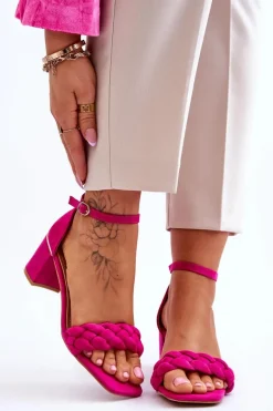 Zamszowe Sandały Na Obcasie Z Ozdobnym Warkocze Fuksja Azela