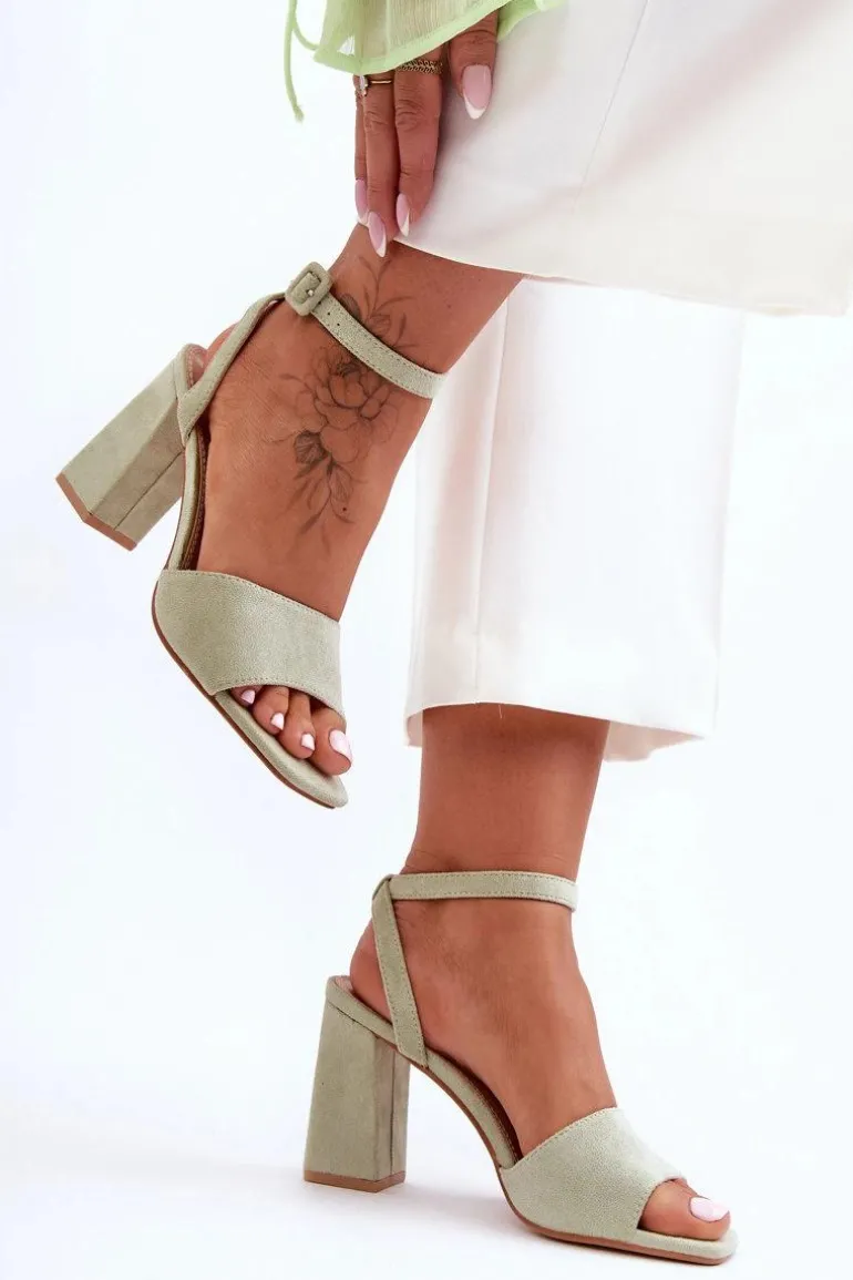 Zamszowe Sandały Na Obcasie Zielone Harriet