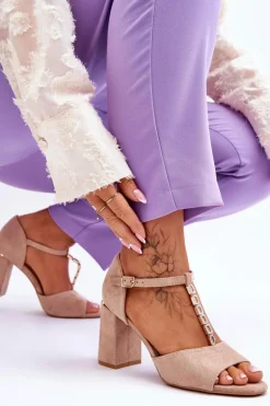 Zamszowe Sandały Na Obcasie Z Cyrkoniami Beżowe Aniya