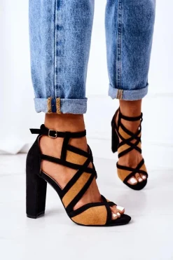 Zamszowe Sandały Na Słupku Camel Emolly