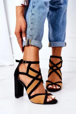 Zamszowe Sandały Na Słupku Camel Emolly