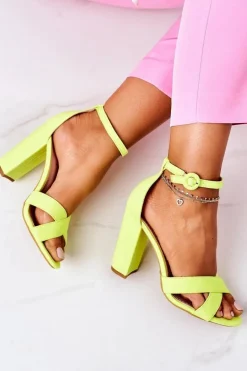 Zamszowe Sandały Na Słupku Neonowe Żółte Destino