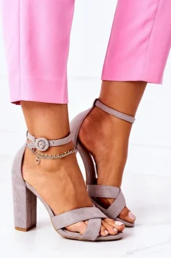 Zamszowe Sandały Na Słupku Szare Destino