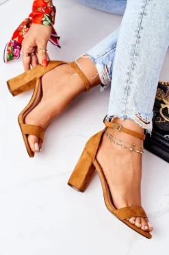 Zamszowe Sandały Na Słupku Camel Florence