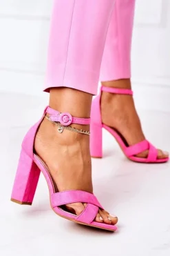 Zamszowe Sandały Na Słupku Neonowa Fuksja Destino
