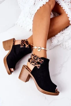 Zamszowe Sandały Na Słupku Lu Boo Czarne Leopard