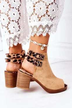Zamszowe Sandały Na Słupku Lu Boo Camel Leopard
