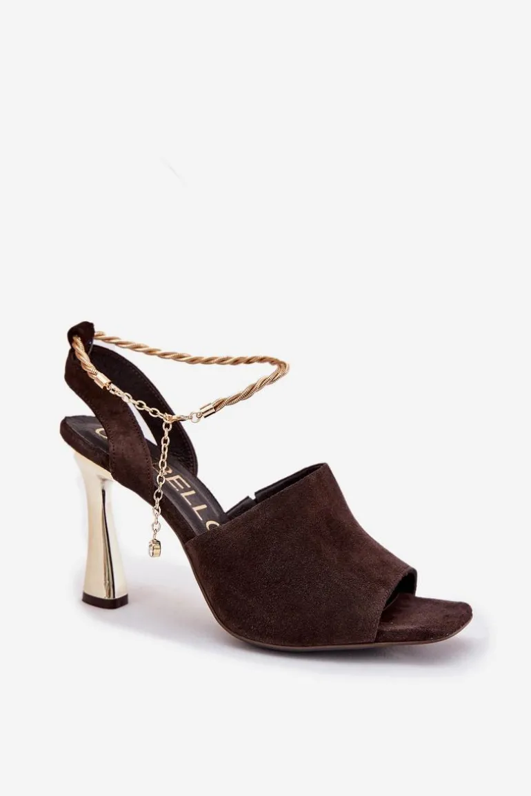 Zamszowe Sandały Na Szpilce Z Ozdobną Bransoletą CheBello 4440 Czekoladowe