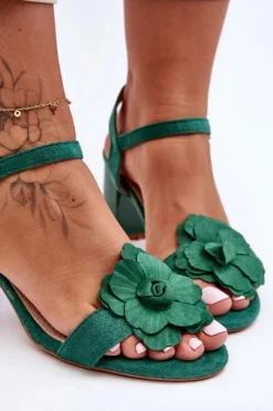 Zamszowe Sandały Z Kwiatem S.Barski 04 Zielone