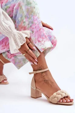 Zamszowe Sandały Z Warkoczem Beżowe Essenza