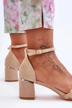 Zamszowe Sandały Z Warkoczem Beżowe Essenza