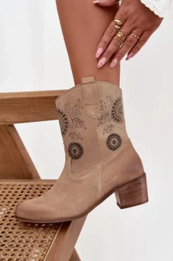 Zamszowe Skórzane Botki Damskie Ażurowe Na Obcasie Zazoo 3844 Beżowe