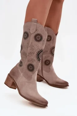 Zamszowe Skórzane Kozaki Damskie Z Ażurowym Wzorem Zazoo 3852 Cappuccino