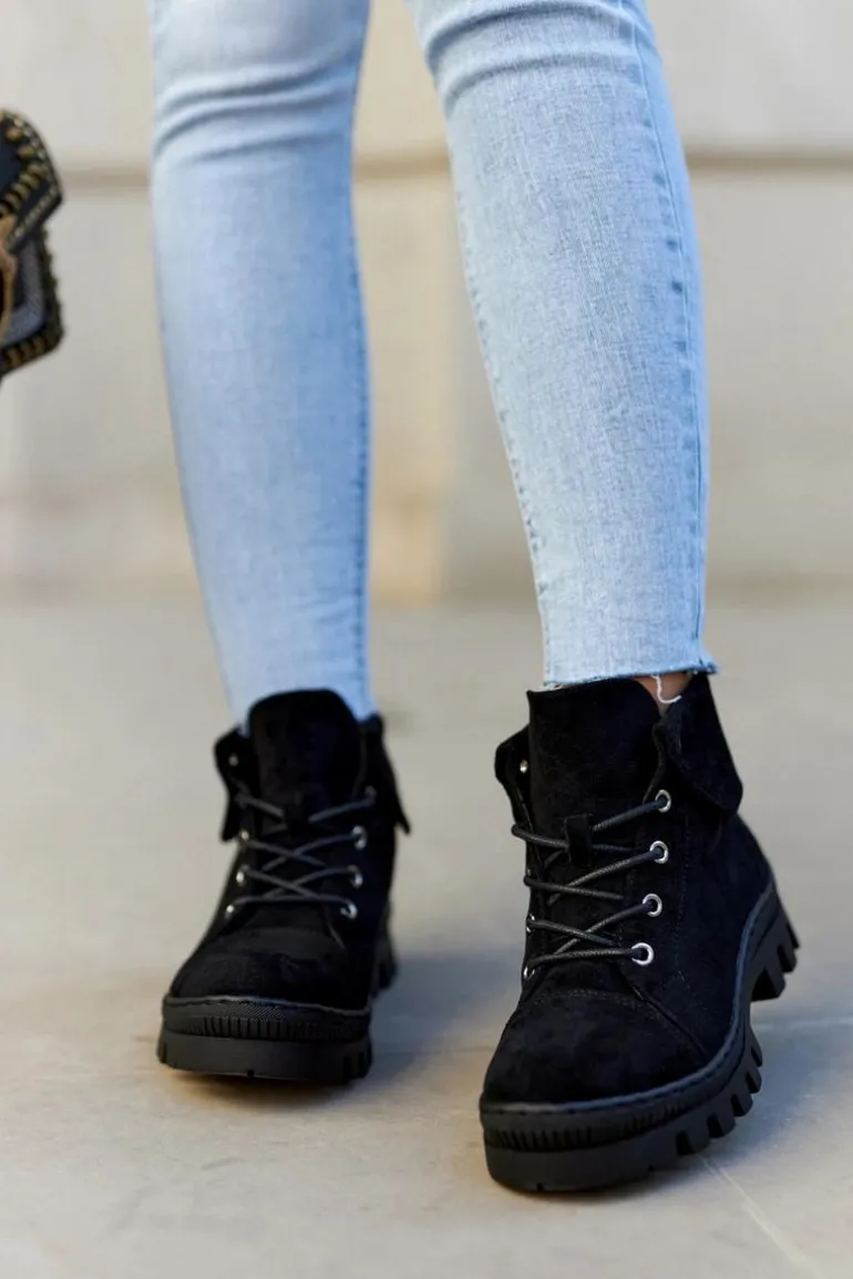 Zamszowe Wiosenne Botki Trapery Wiązane Czarne Dalles