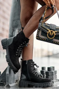 Zamszowe Workery Botki Ocieplane Czarne Atuna