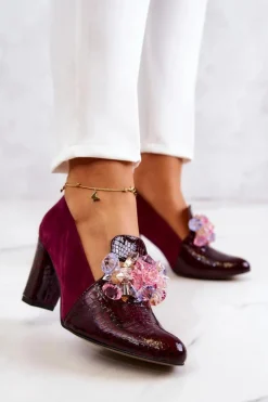 Zamszowe Wężowe Czółenka Z Ozdobą Bordowe Mallory